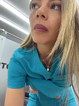 alicee16 Adlı Modelin Web Kamerası Şovu