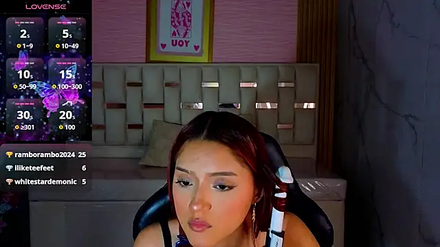 Онлайн чат XXX veronicaa_s
