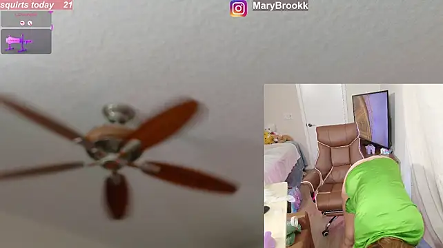 Chat XXX ao vivo de MaryBrook1