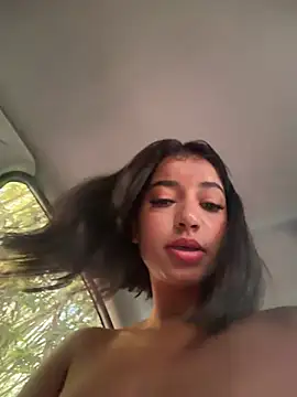 belaa_1 Show Webcam