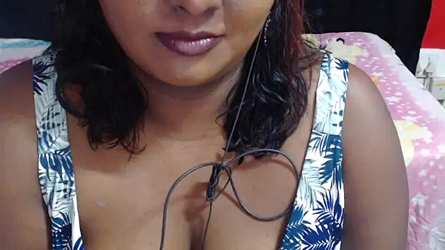 INDIANSIN2 Live XXX-chat