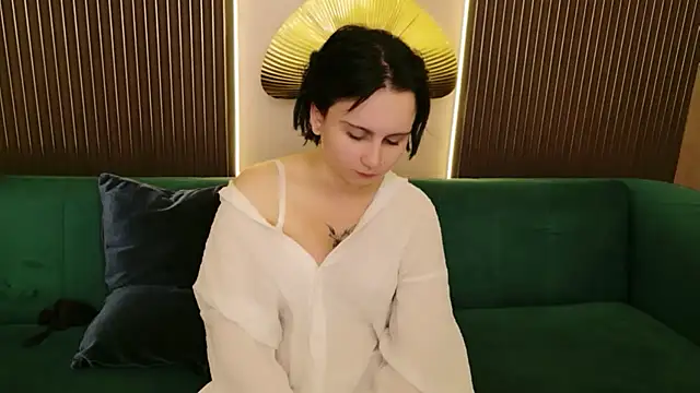 Tina_Mercer Adlı Modelin Canlı XXX Sohbeti