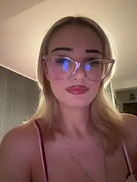Melissa_Baddie Webcam show