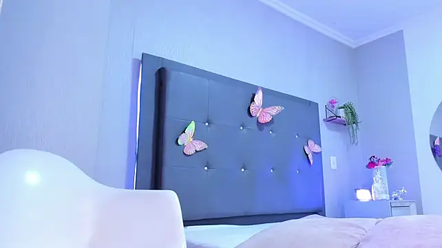Chat XXX ao vivo de emma_lye