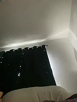 GusanoDelicioso 라이브 XXX 채팅