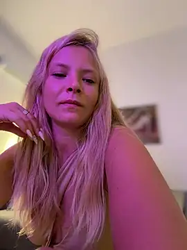 AnastasiaAniess Chat XXX in diretta