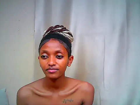 Qute_nimple's Live XXX Chat