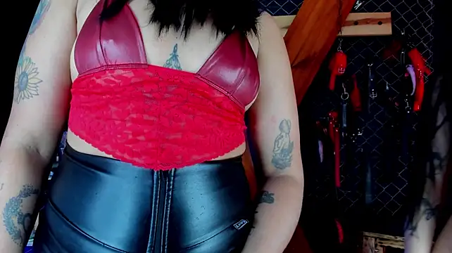 shatta_bdsm_ Chat XXX in diretta
