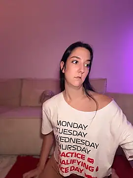 Chat +18 de RealJuliette ao vivo