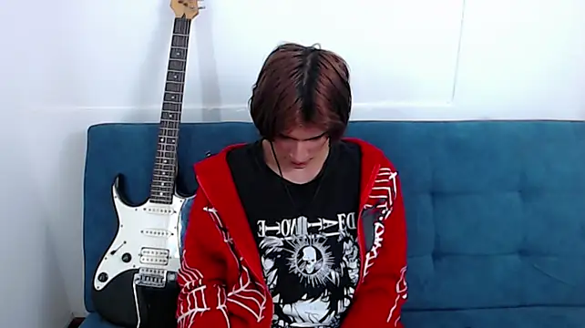 oli_dusk Adlı Modelin Canlı XXX Sohbeti