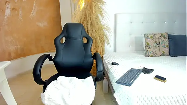 MATT_STRONG élő XXX-chatje