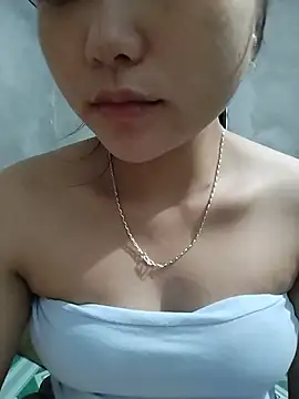 Mup_mim Chat XXX in diretta