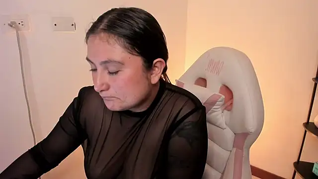 EmaTramel1 라이브 XXX 채팅