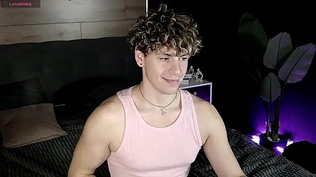 Онлайн чат XXX ConnorBlake
