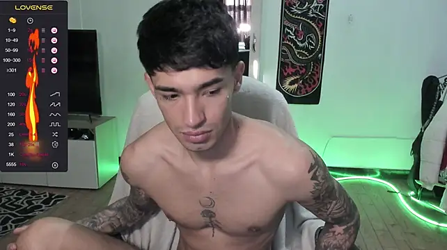 Chat XXX en directo de Damon__333