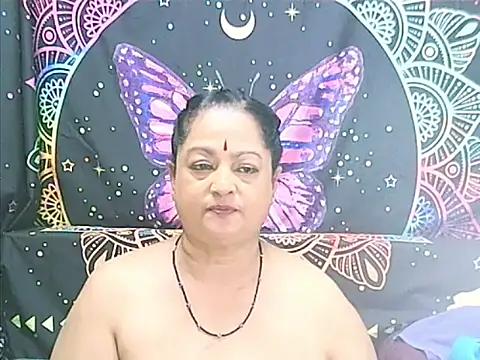 matureindian's Live XXX Chat
