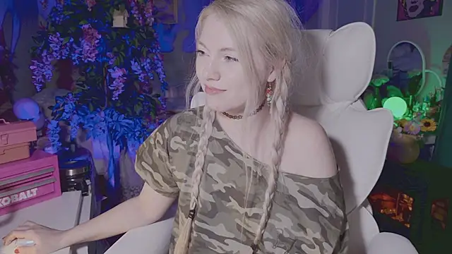 Talulaa live XXX chat