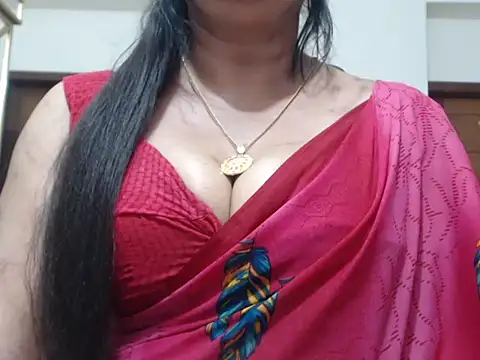 Maisa-130 Chat XXX in diretta