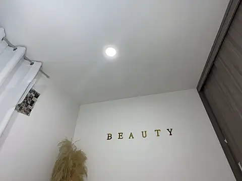 dakota_le Adlı Modelin Canlı XXX Sohbeti