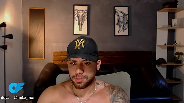 Mike_montoya01's Live XXX Chat
