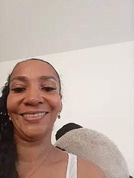 צ'אט XXX בשידור חי של Manuela_giraldo_