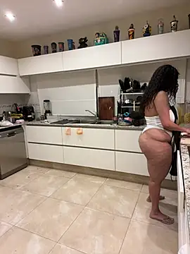 Chat +18 de Shurabig ao vivo