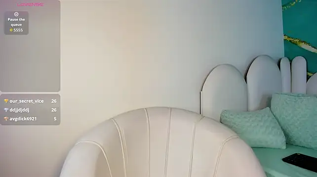 Chat +18 de dennis_ford ao vivo