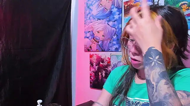 teffy_lee élő XXX-chatje