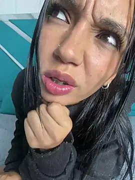 Arianna_Toro_ Live XXX-chat