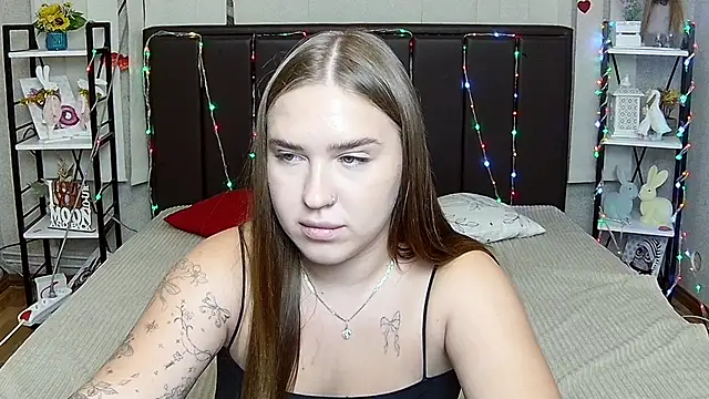 LauraHlot Chat XXX live