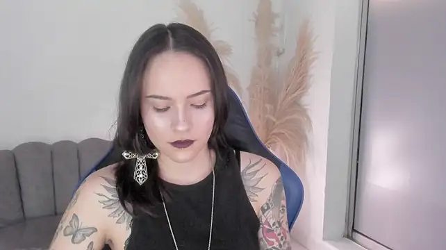 AnnyThompson_'s Live XXX Chat