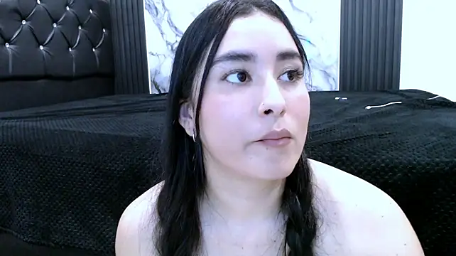 MiaReinig09's Live XXX Chat