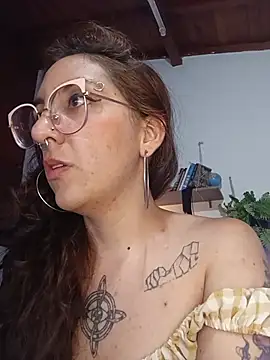 Chat +18 de Melinerd ao vivo