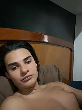 Sollanokm Chat XXX live