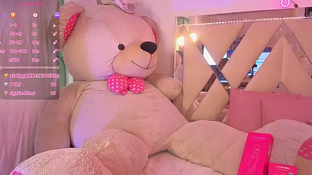 צ'אט XXX בשידור חי של Kenndal_tay