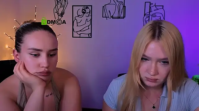 Chat +18 de playful_sophie ao vivo