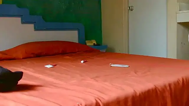 Latinopervs লাইভ XXX চ্যাট