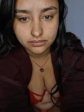 צ'אט XXX בשידור חי של sariitha_sw