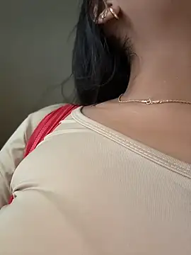 SabrinaX_X Adlı Modelin Canlı XXX Sohbeti
