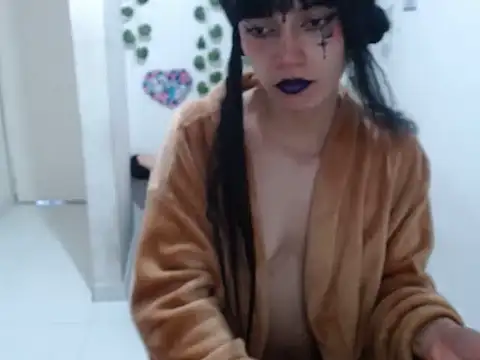 Chat +18 de seraphina_31 ao vivo