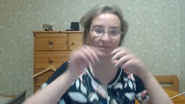 Smart_Rose's Live XXX Chat