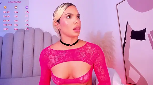 Shelynna_azzul Adlı Modelin Canlı XXX Sohbeti