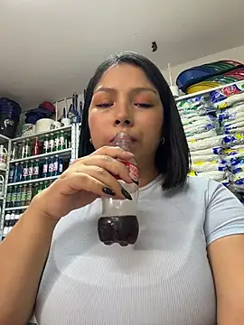 ISABELLA__LUNA 라이브 XXX 채팅