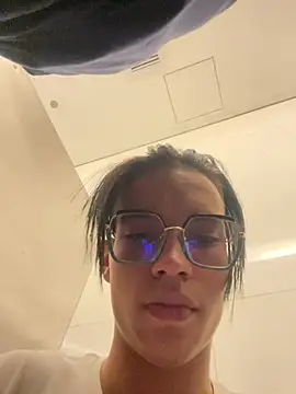 Chat XXX ao vivo de Andres_boy252