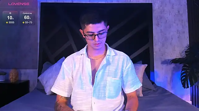 Chat XXX Live Ostin_Colt