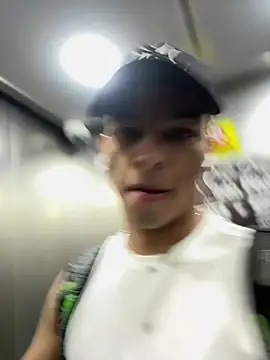 Chat XXX Live The_Conquer