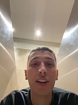 Thiago_Jones1 网络视讯表演