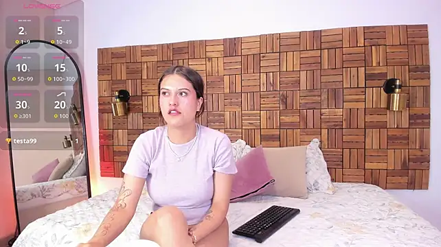 צ'אט XXX בשידור חי של madydoll_