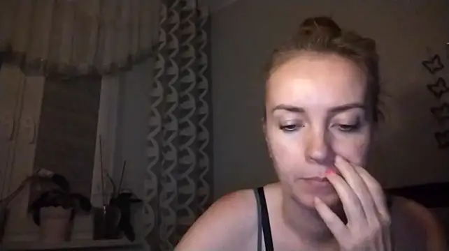 JenniferAlone: απευθείας συνομιλία ΧΧΧ