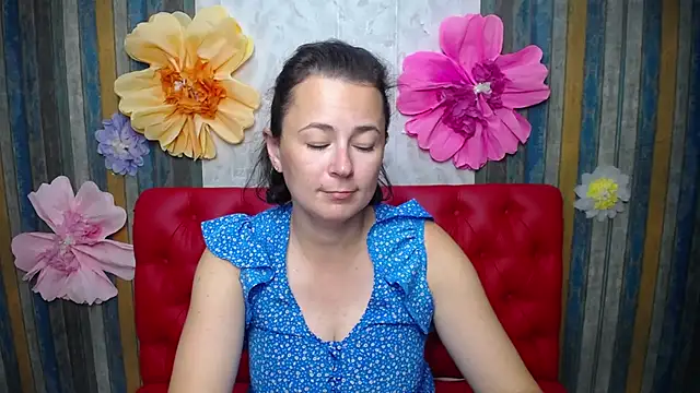 MarieSho Chat XXX in diretta